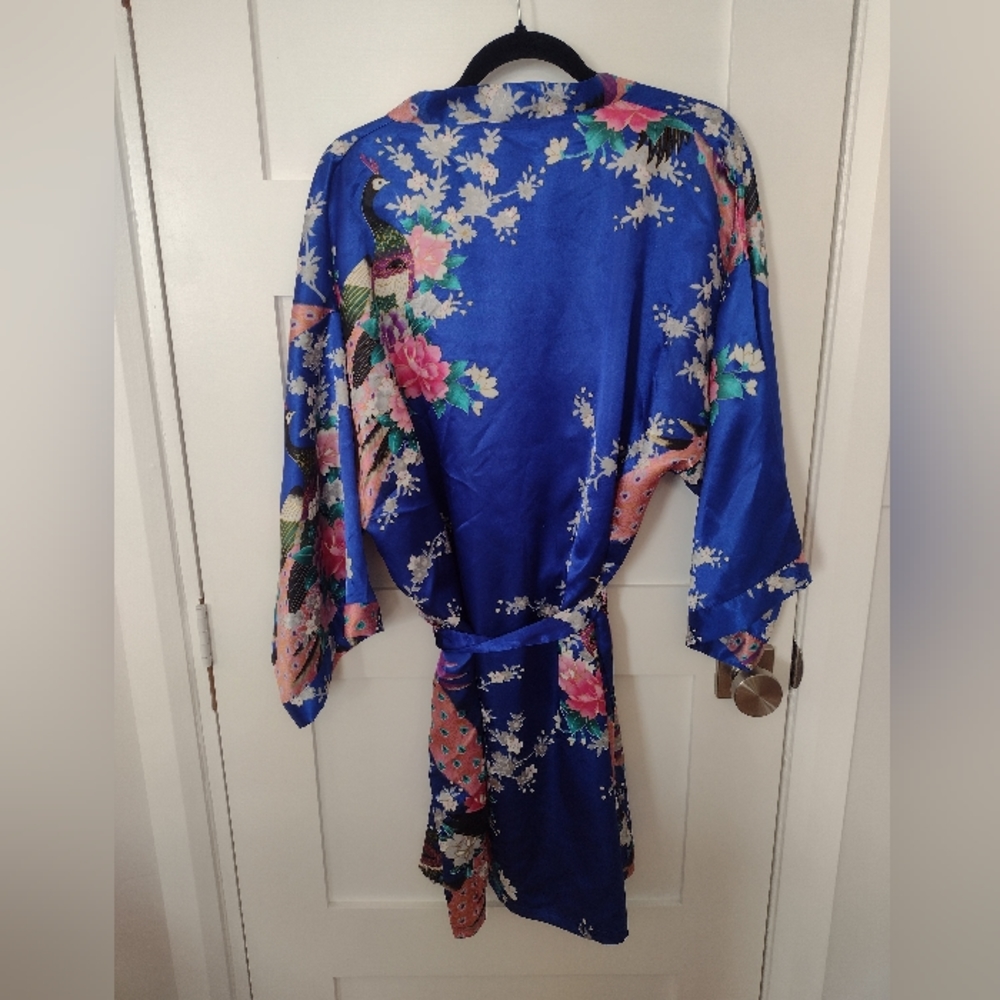 Satin Robe - Picture 2 of 4